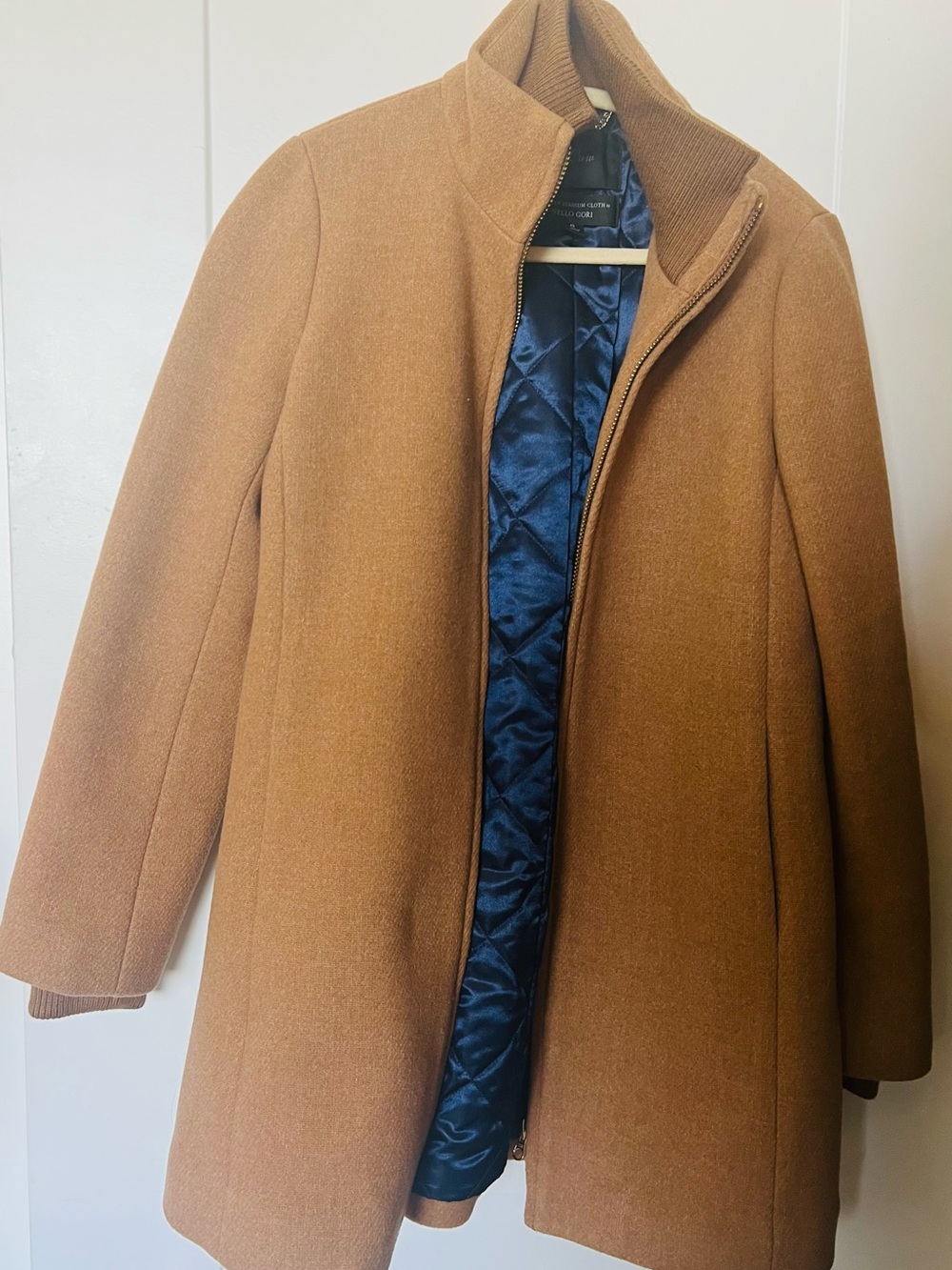 J. Crew Lodge Coat in Italian stadium- cloth wool. Quilted Lined - Picture 2 of 9